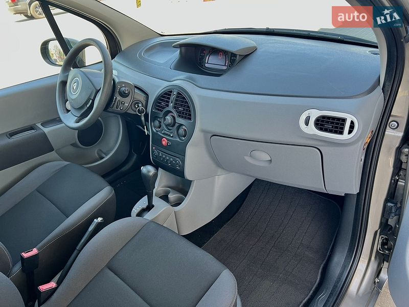 Хэтчбек Renault Modus 2012 в Житомире