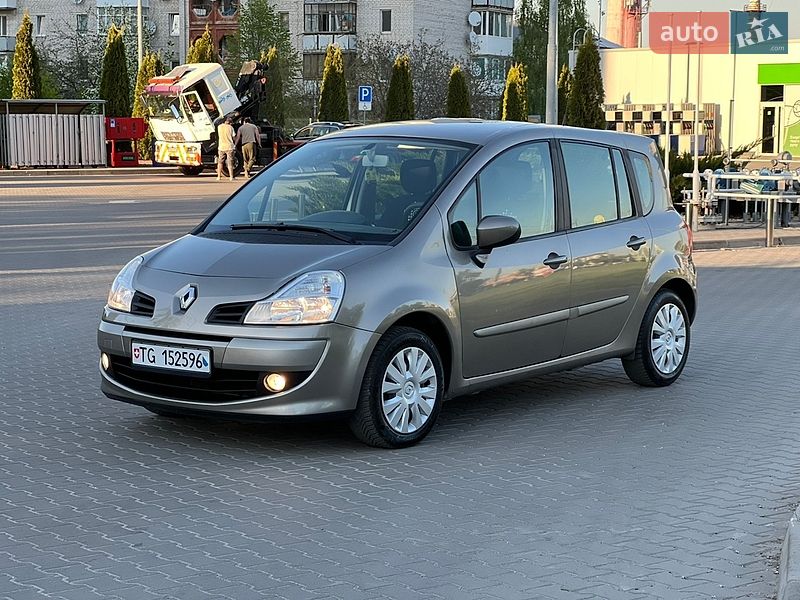 Хэтчбек Renault Modus 2012 в Житомире