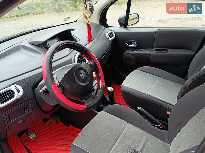 Хэтчбек Renault Modus 2007 в Хмельнике
