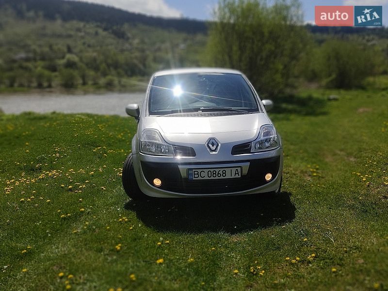 Хэтчбек Renault Modus 2010 в Львове