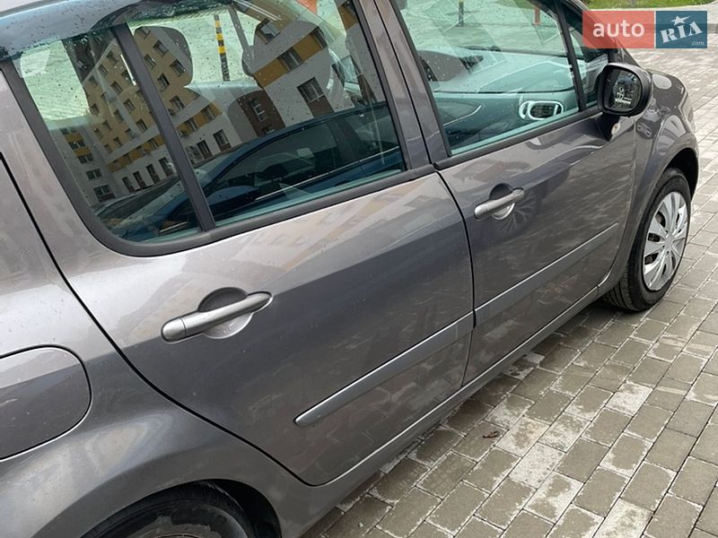 Хэтчбек Renault Modus 2011 в Львове фото 6 Хэтчбек Renault Modus 2011 в Львове