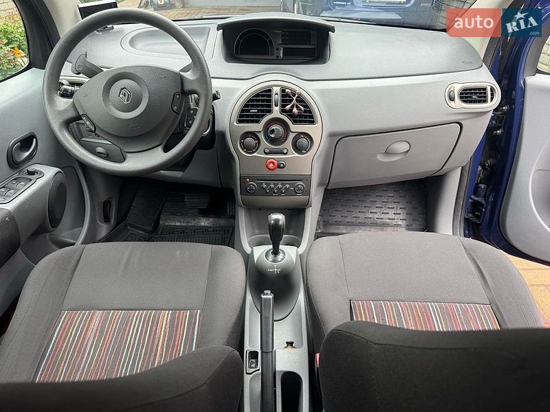 Хэтчбек Renault Modus 2008 в Киеве