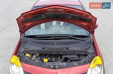 Хэтчбек Renault Modus 2006 в Черкассах