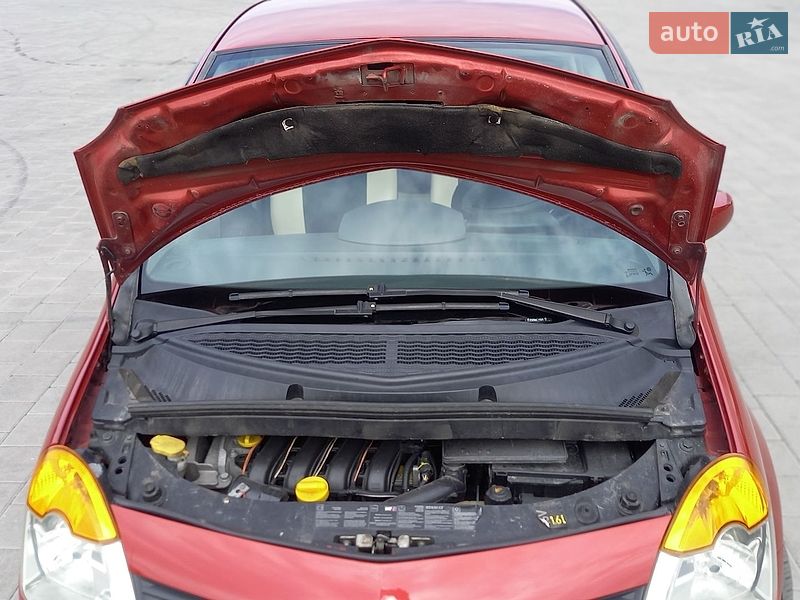 Хэтчбек Renault Modus 2006 в Черкассах