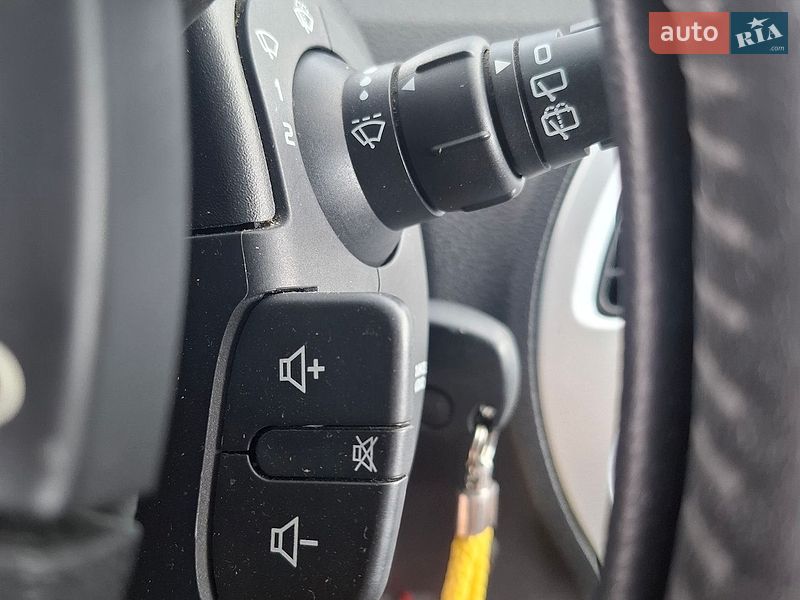Хетчбек Renault Modus 2009 в Черкасах