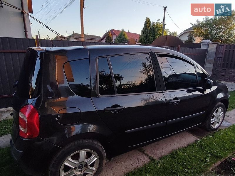 Хэтчбек Renault Modus 2009 в Ивано-Франковске