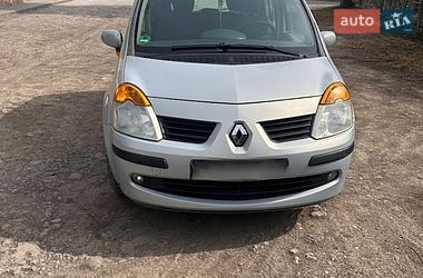 Хетчбек Renault Modus 2004 в Тернополі Хетчбек Renault Modus 2004 в Тернополі