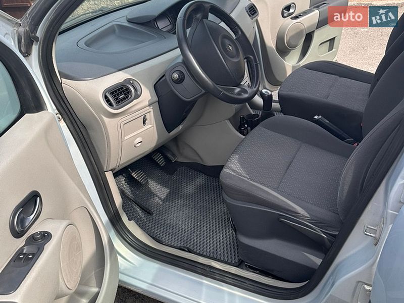 Хетчбек Renault Modus 2004 в Тернополі