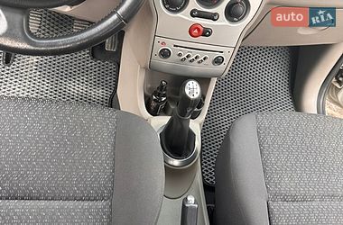 Хетчбек Renault Modus 2004 в Тернополі