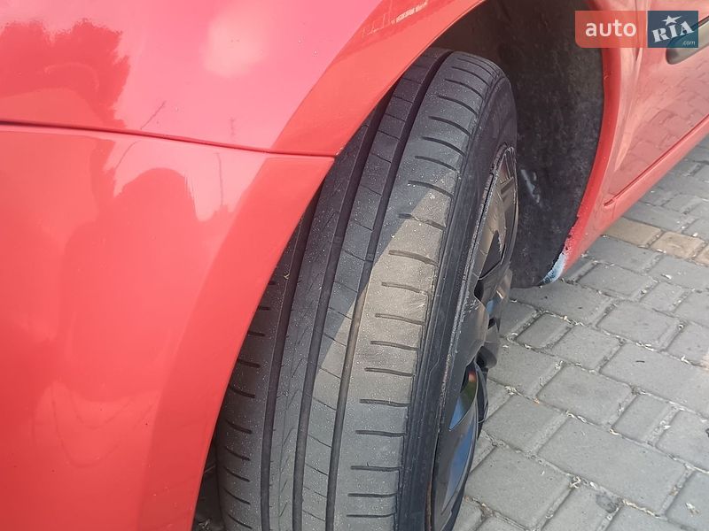Хетчбек Renault Modus 2008 в Володимирці