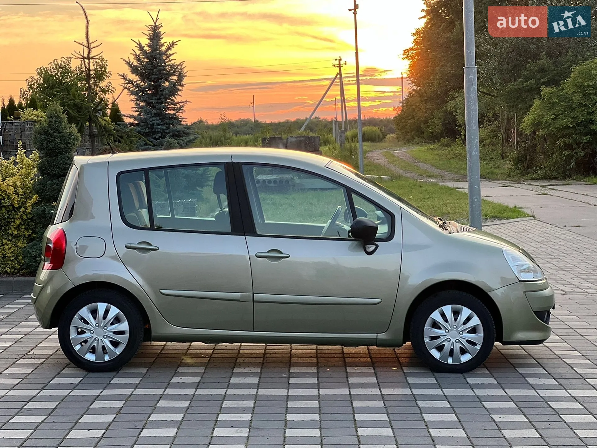 2010 Renault Modus - мініатюра 21