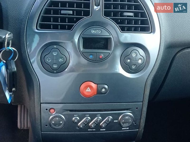 Хэтчбек Renault Modus 2011 в Виннице