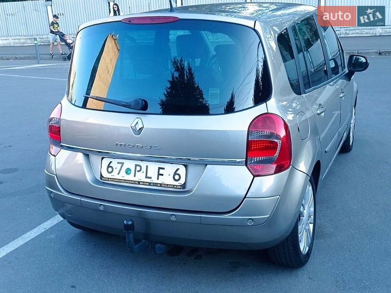 Хэтчбек Renault Modus 2011 в Виннице