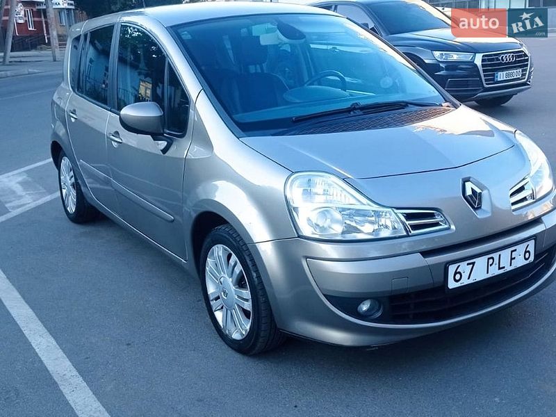 Хэтчбек Renault Modus 2011 в Виннице