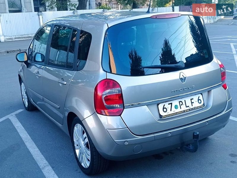 Хэтчбек Renault Modus 2011 в Виннице