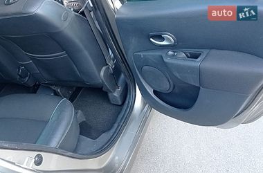 Хэтчбек Renault Modus 2011 в Виннице