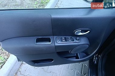 Хетчбек Renault Modus 2010 в Полтаві фото 10 Хетчбек Renault Modus 2010 в Полтаві