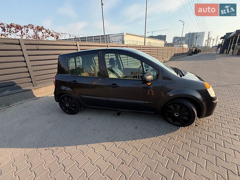 Хэтчбек Renault Modus 2006 в Киеве фото 4 Хэтчбек Renault Modus 2006 в Киеве