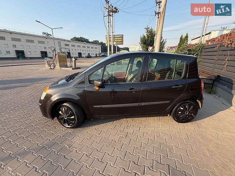 Хэтчбек Renault Modus 2006 в Киеве фото 6 Хэтчбек Renault Modus 2006 в Киеве