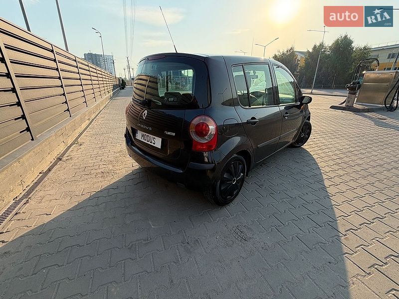 Хетчбек Renault Modus 2006 в Києві