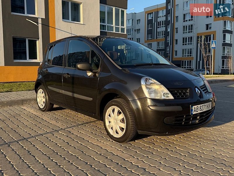 Хэтчбек Renault Modus 2006 в Виннице