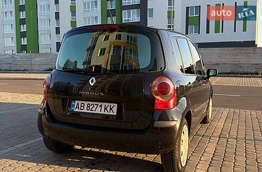 Хэтчбек Renault Modus 2006 в Виннице