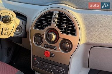 Хэтчбек Renault Modus 2006 в Виннице