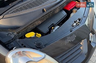 Хэтчбек Renault Modus 2006 в Виннице