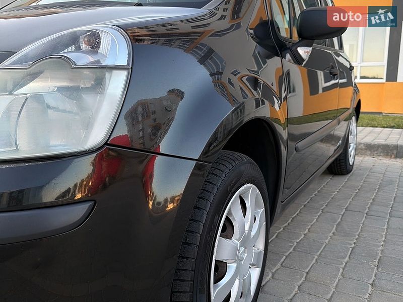 Хэтчбек Renault Modus 2006 в Виннице