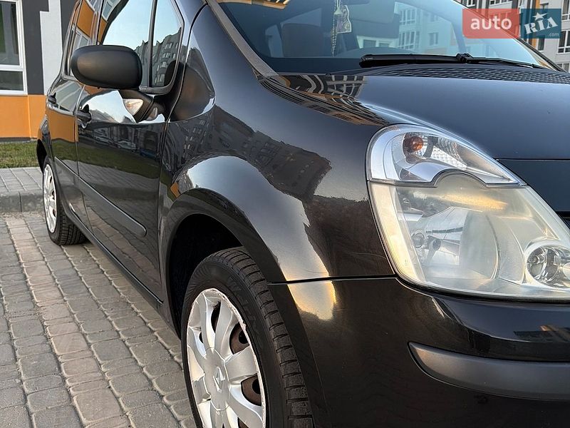 Хэтчбек Renault Modus 2006 в Виннице