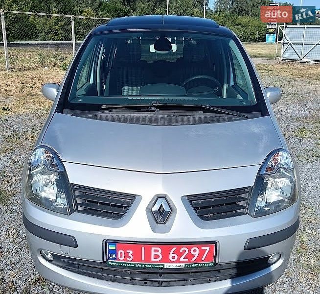 Хэтчбек Renault Modus 2006 в Клевани