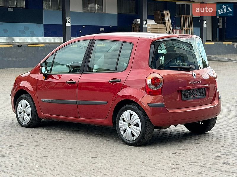 Хетчбек Renault Modus 2006 в Рівному