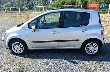 Хэтчбек Renault Modus 2006 в Клевани