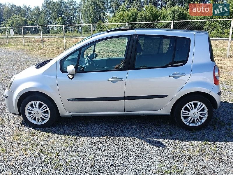 Хэтчбек Renault Modus 2006 в Клевани