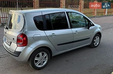 Хэтчбек Renault Modus 2008 в Киеве