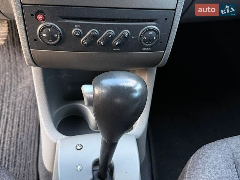 Хэтчбек Renault Modus 2008 в Киеве