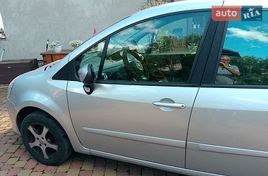 Хэтчбек Renault Modus 2009 в Львове