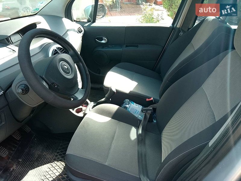 Хэтчбек Renault Modus 2009 в Львове
