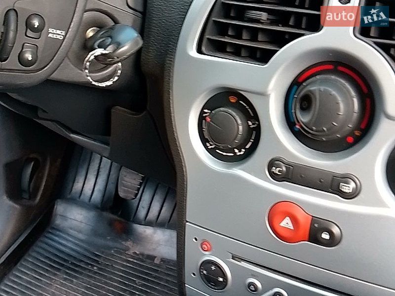 Хэтчбек Renault Modus 2009 в Львове