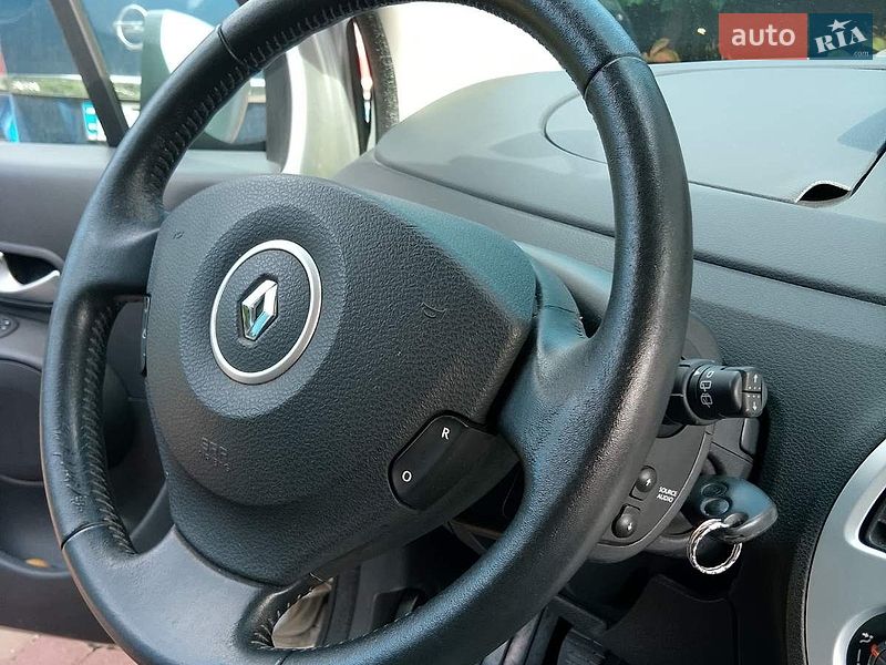 Хэтчбек Renault Modus 2009 в Львове