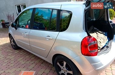 Хэтчбек Renault Modus 2009 в Львове