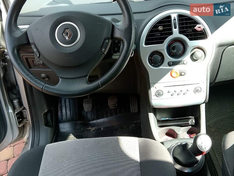 Хэтчбек Renault Modus 2009 в Львове