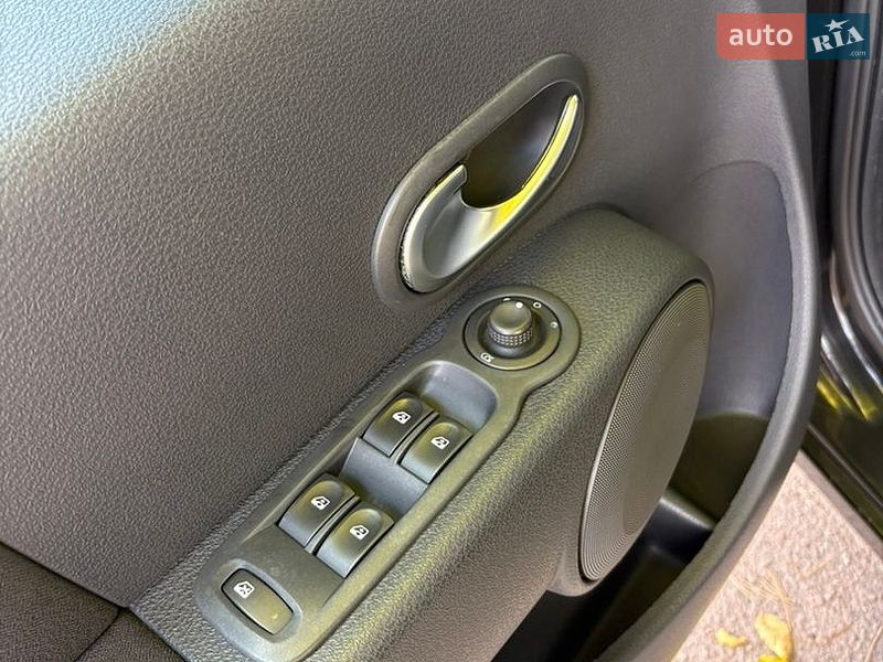 Хетчбек Renault Modus 2006 в Білій Церкві