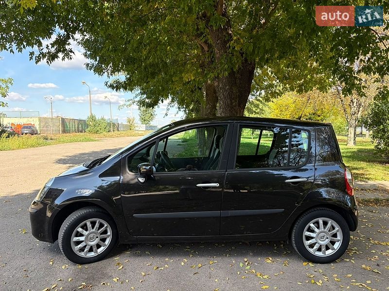 Хетчбек Renault Modus 2006 в Білій Церкві