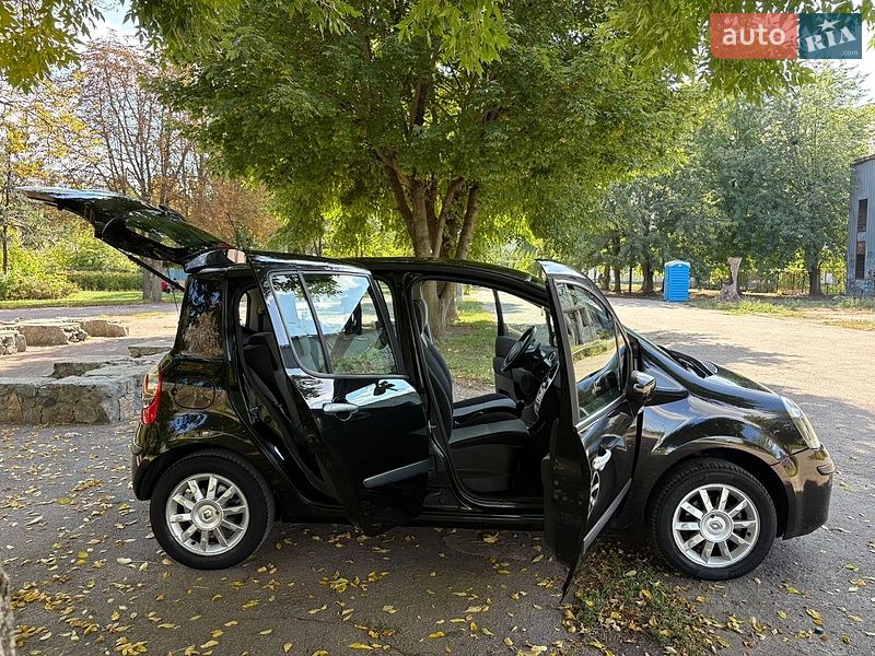 Хэтчбек Renault Modus 2006 в Белой Церкви