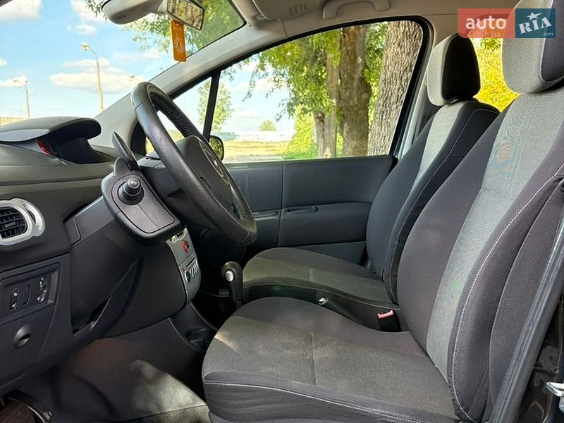 Хэтчбек Renault Modus 2006 в Белой Церкви