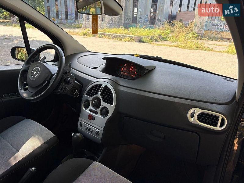 Хэтчбек Renault Modus 2006 в Белой Церкви