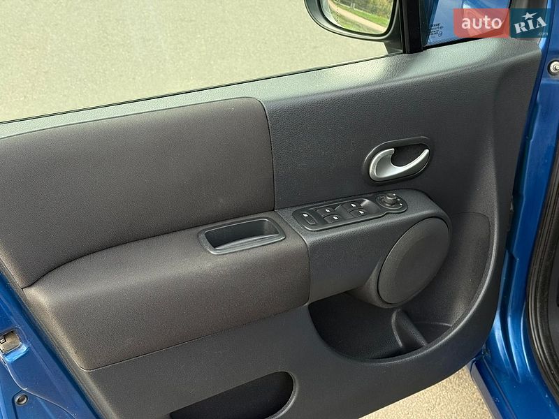 Хетчбек Renault Modus 2008 в Білій Церкві фото 11 Хетчбек Renault Modus 2008 в Білій Церкві