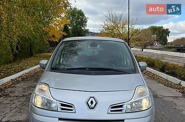 Хэтчбек Renault Modus 2011 в Староконстантинове