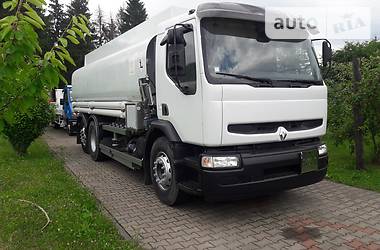 Цистерна Renault Premium 2002 в Черновцах